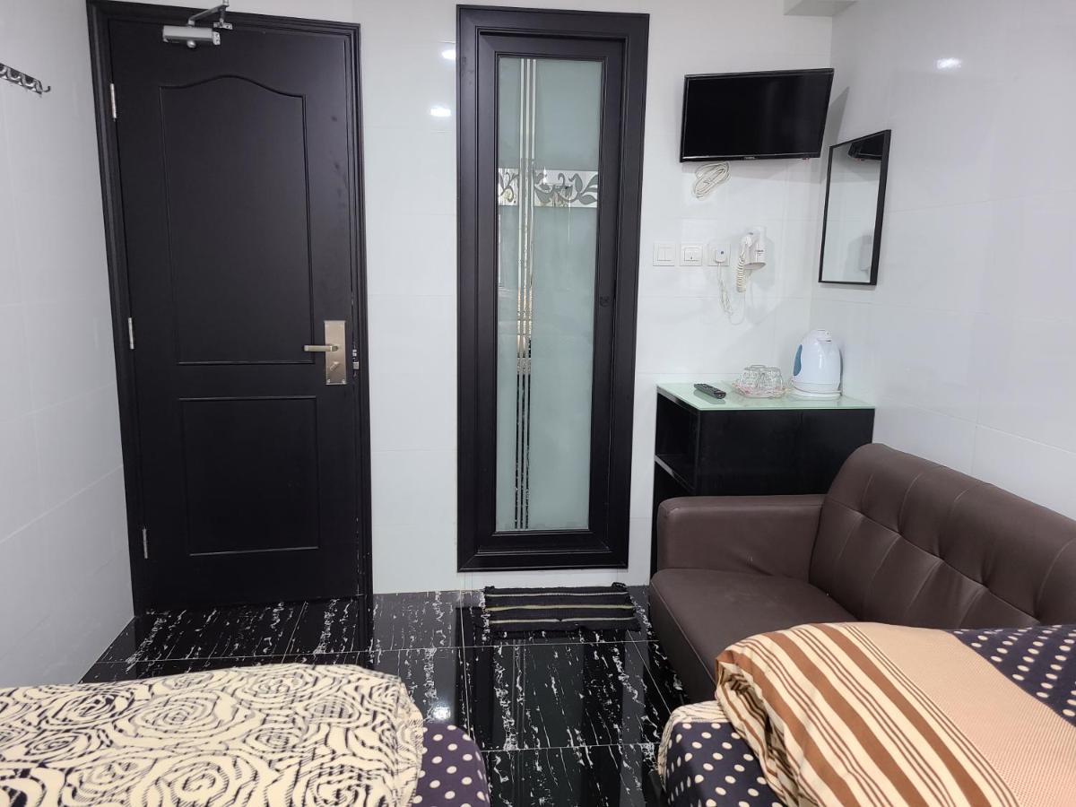 Hostel 16 Paris Guest House Block E Reception 10Th Floor Хонконг Екстериор снимка
