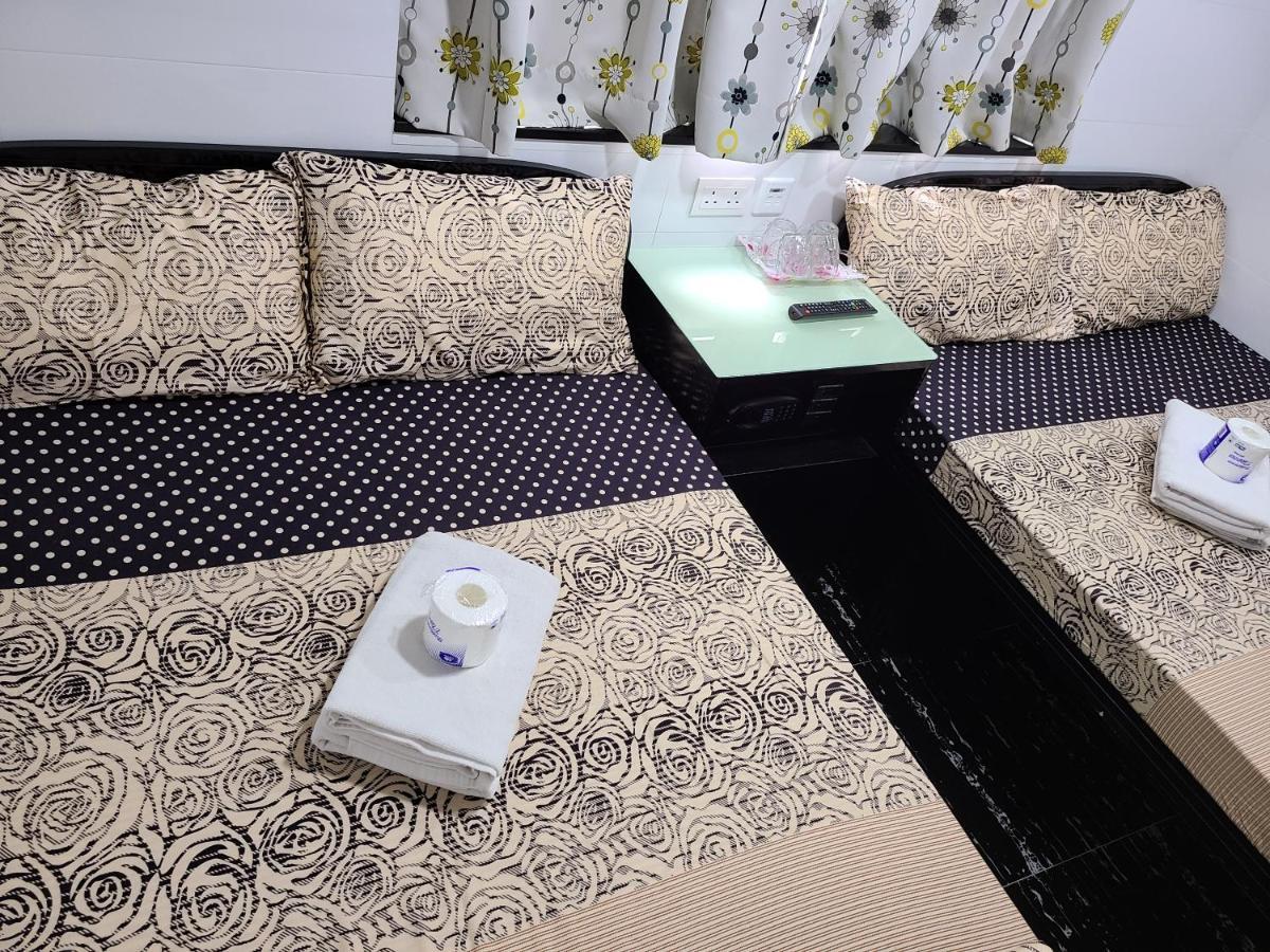 Hostel 16 Paris Guest House Block E Reception 10Th Floor Хонконг Екстериор снимка